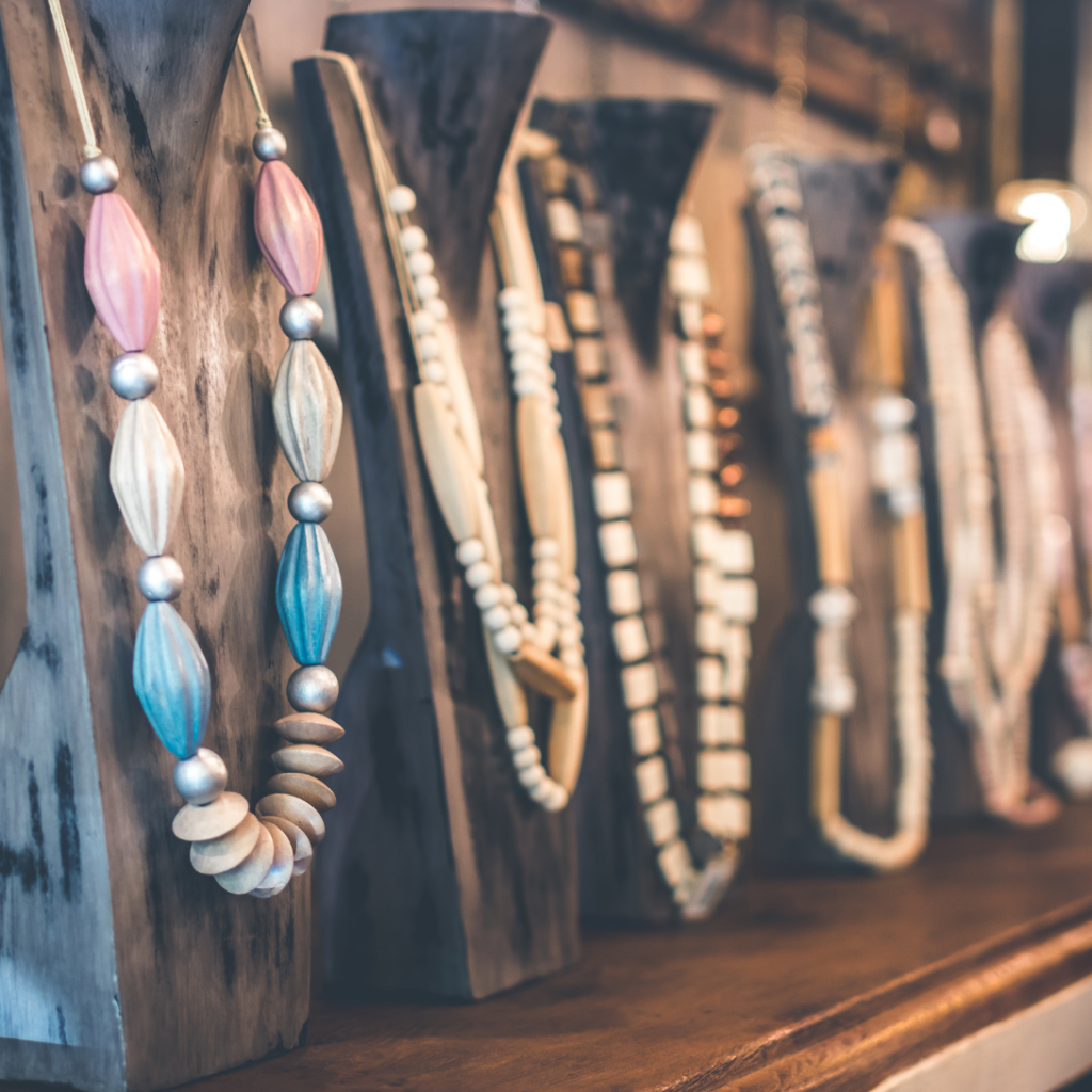 Bijoux et accessoires en magasin